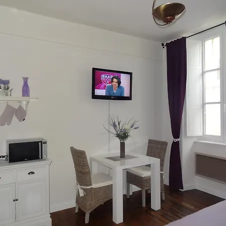 Studio Maison Fyot *